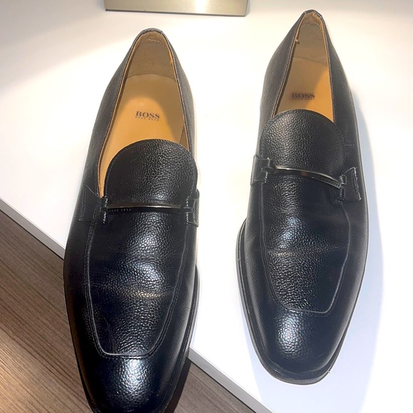 HUGO BOSS LISBON SCOTCH-GRAIN BLACK LEATHER LOAFERS WITH HARDWARE TRIM SIZE 8.5 main image 9